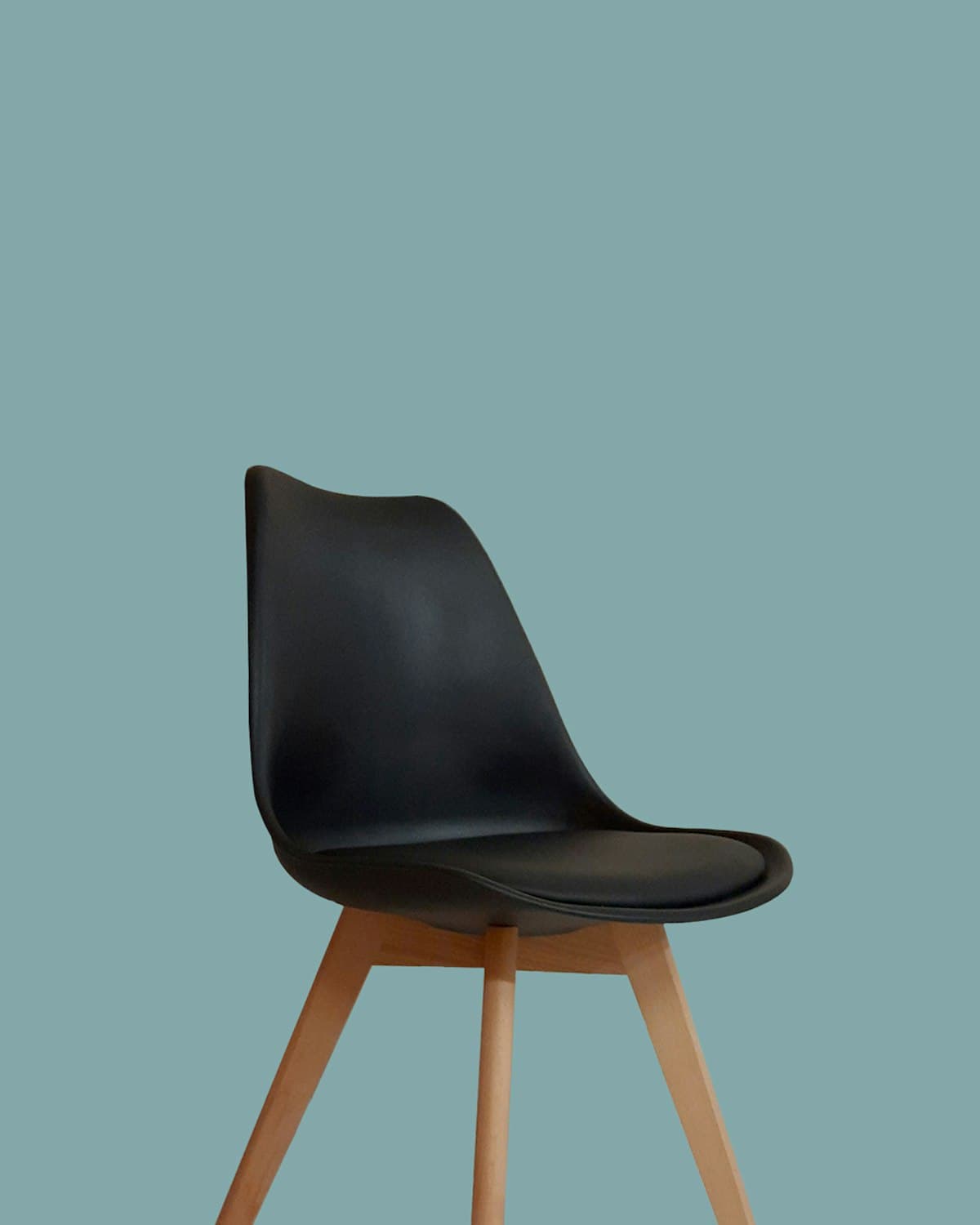 Amazon Basics Ergonomic Mesh Office Chair