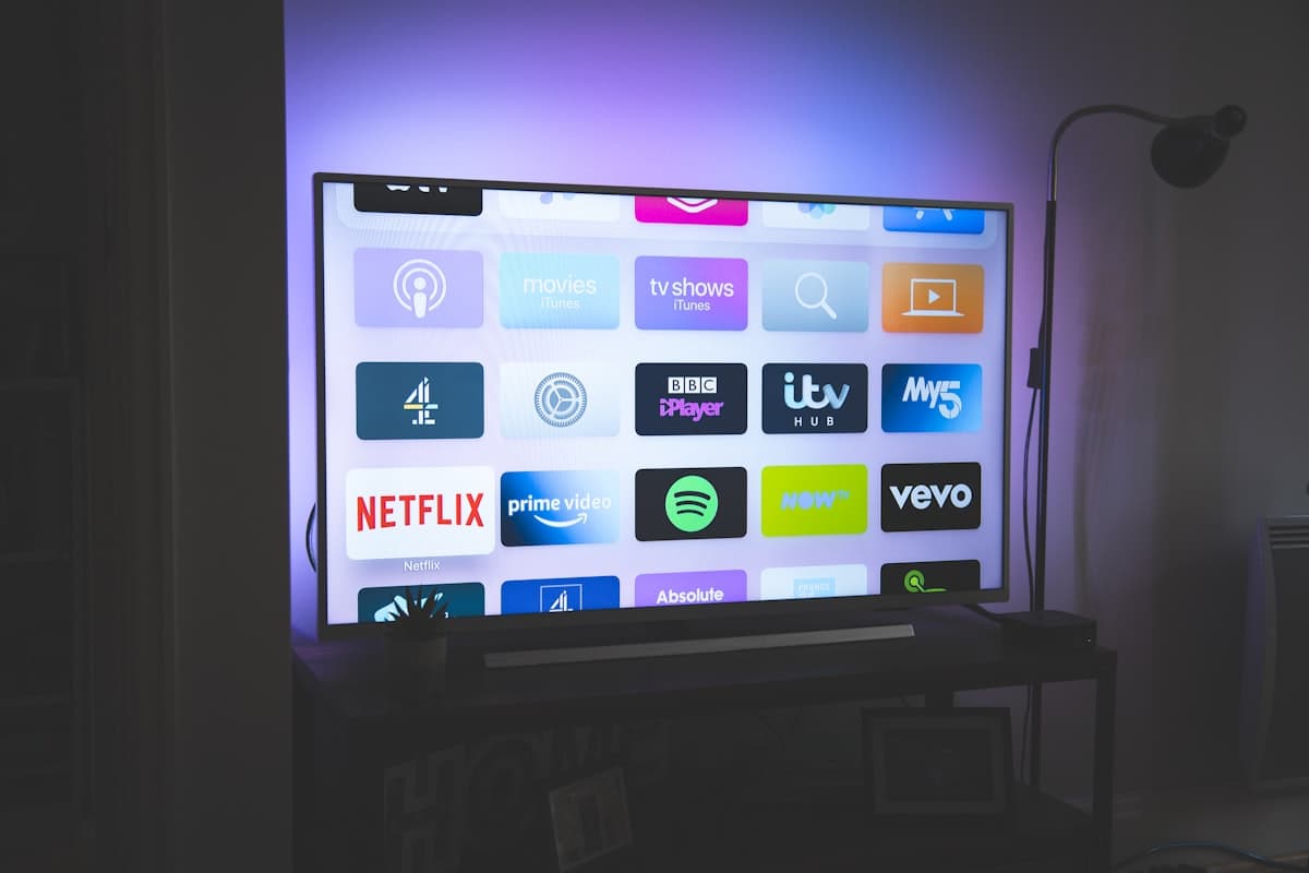 Samsung Crystal 4K Vivid Pro Smart TV 55-inch