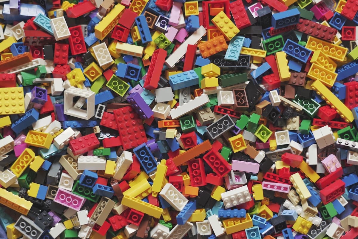LEGO Classic Creative Bricks Box, 484 Pieces